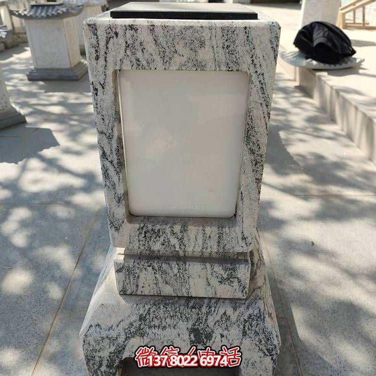 新中式花崗巖太陽能石燈，讓你的庭院更加精致