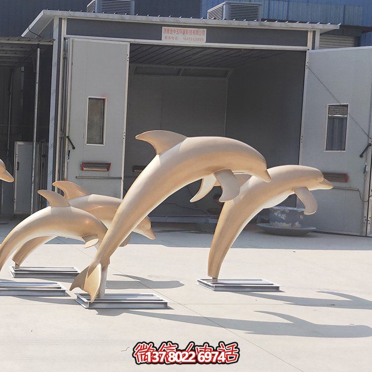 高端不銹鋼海豚雕塑，為售樓部門口增添完美視覺