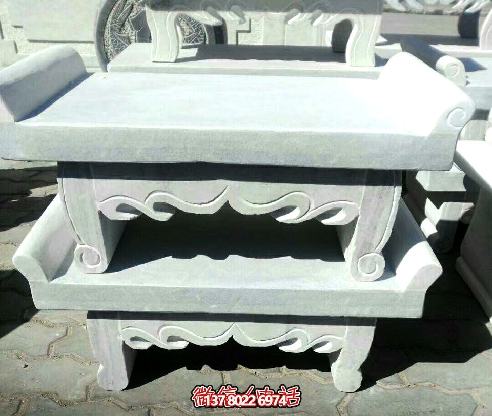 漢白玉佛像供桌，裝點景區寺院