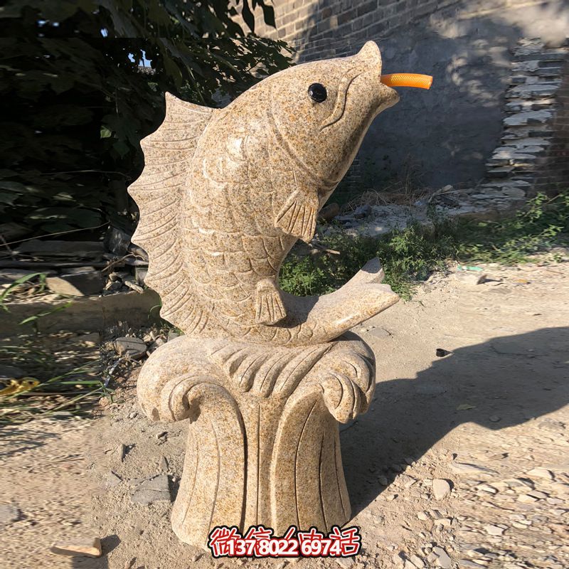 歐式石雕流水噴泉，給您的家園帶來(lái)恢弘的氣派