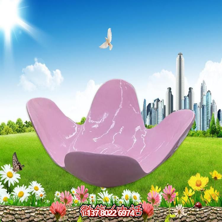 經(jīng)典玻璃鋼雕塑，美化室外景觀