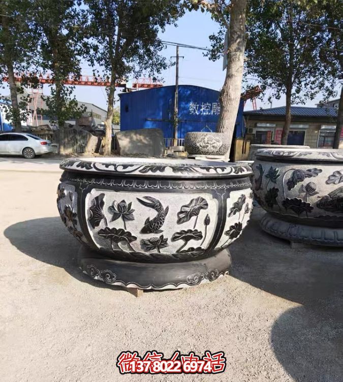 古典仿古石雕魚缸，添點家園庭院荷花水景